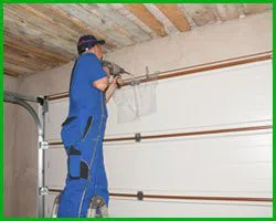 Master Garage Door Repair Service St Paul, MN 651-410-5009 Master Garage Door Repair Service St Paul, MN 651-410-5009 - sidebar-emergency-t-07-gr-19m